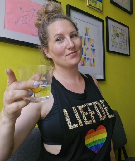regenboog panter liefde sideboob shirt