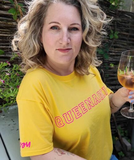 Queenager T-shirt