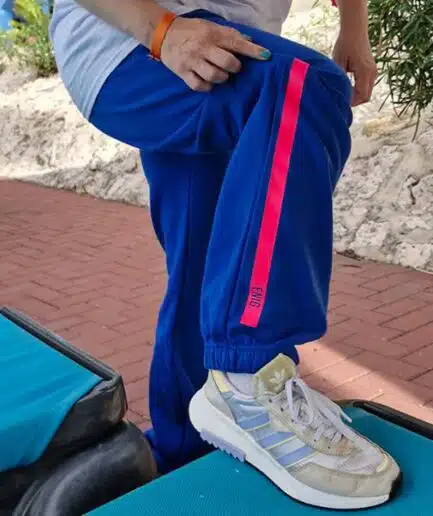Enig joggingbroek met roze snee