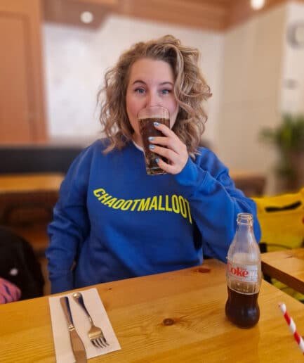 Chaootmallot sweater